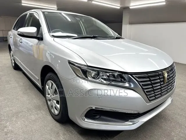 Toyota Premio 2019 Silver
