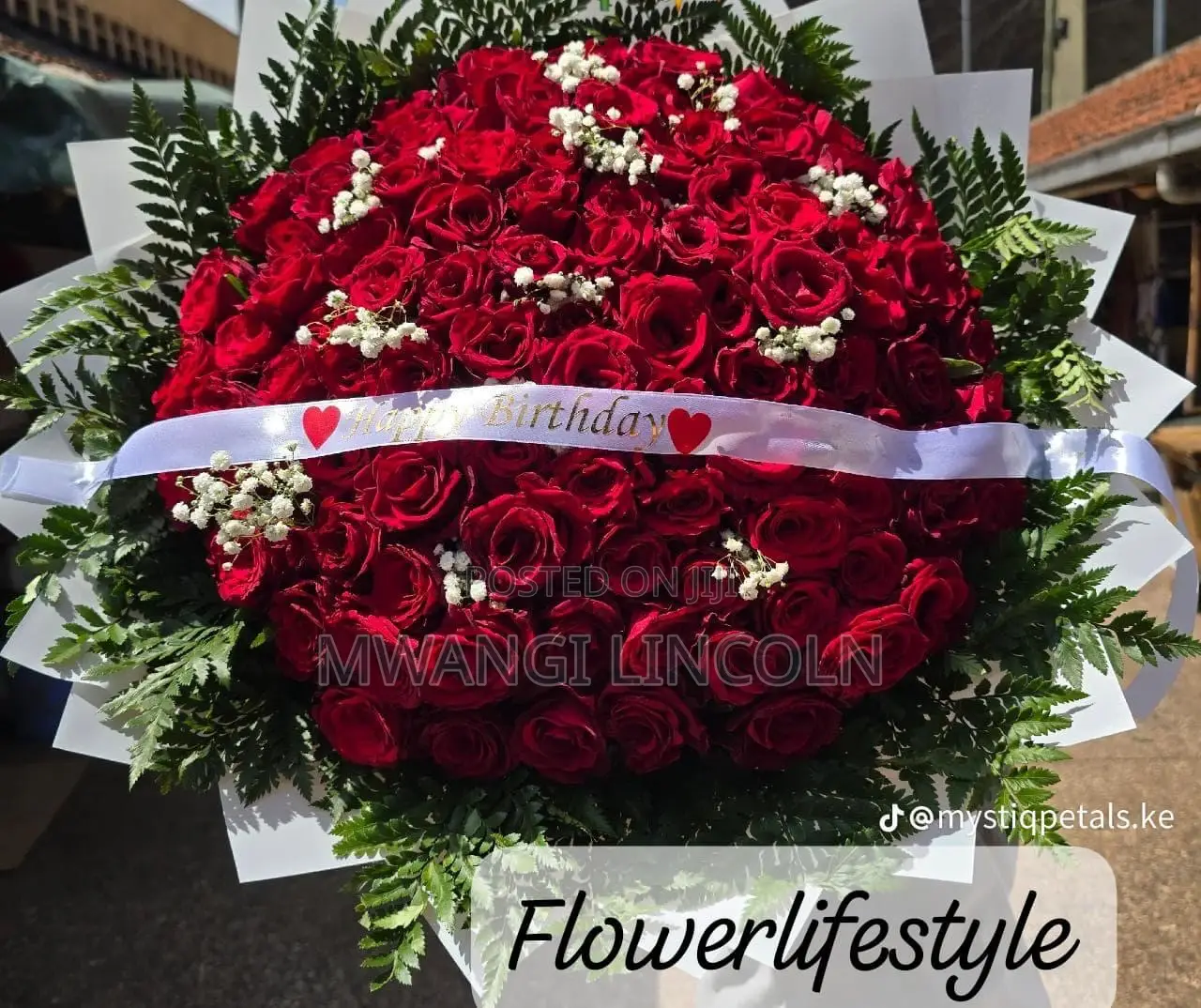 Red Roses Bouquet