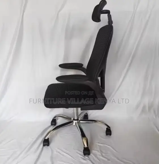 Modern Black Orthopedic Seat With Flipping Hands