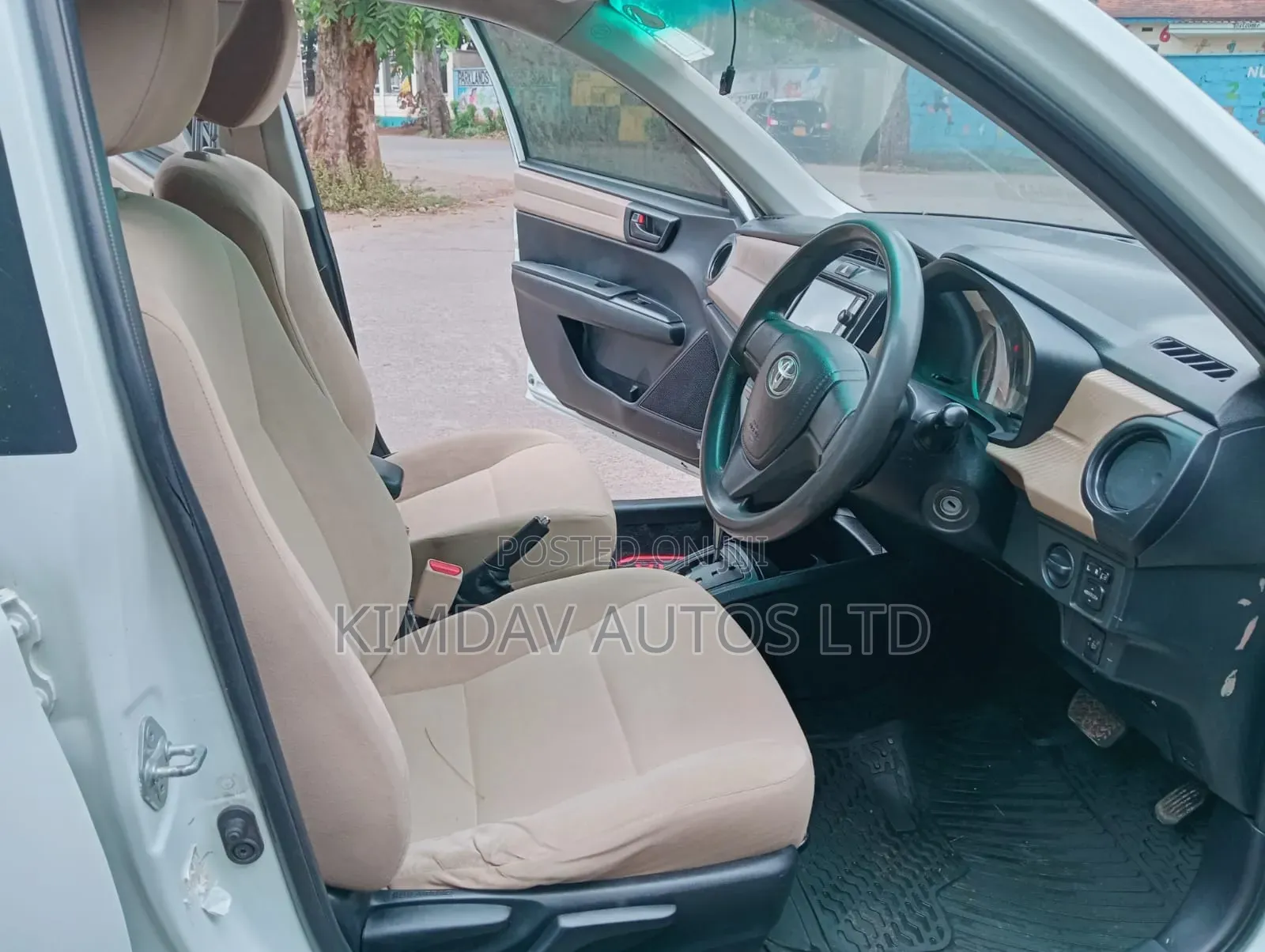 Toyota Axio 2014 White