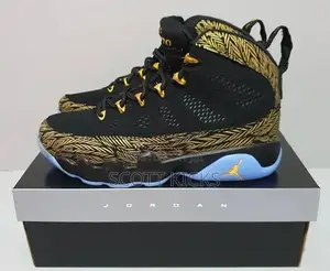Air Jordan 9 'Pollito' Sneakers
