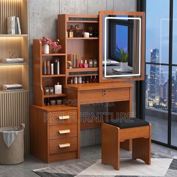 Dressers; White Board Vanity Dressing Table Set - thumbnail 2