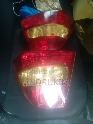 Toyota Nze Tail Lights