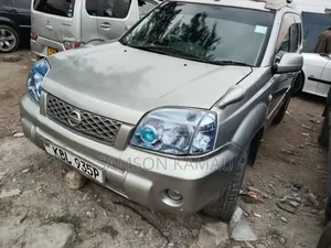 Nissan X-Trail 2006 Silver