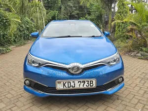 Toyota Auris 2015 Blue
