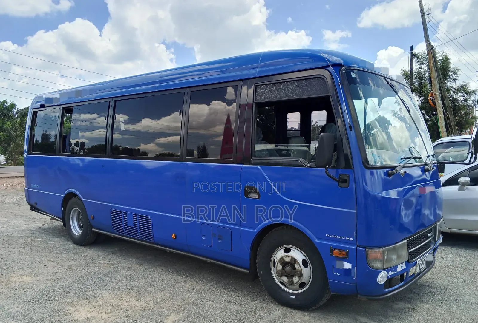 Mitsubishi Fuso Rosa 2017 Blue