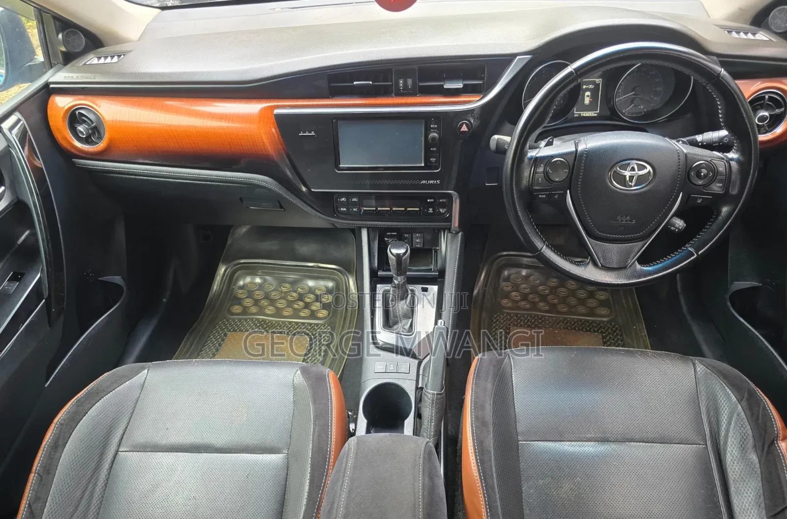 Toyota Auris 2015 Blue