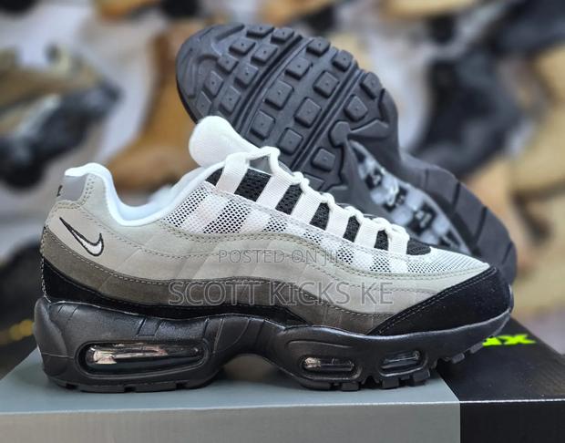 Nike Air Max 95 'Granite'
Sizes 40_45 - thumbnail 2