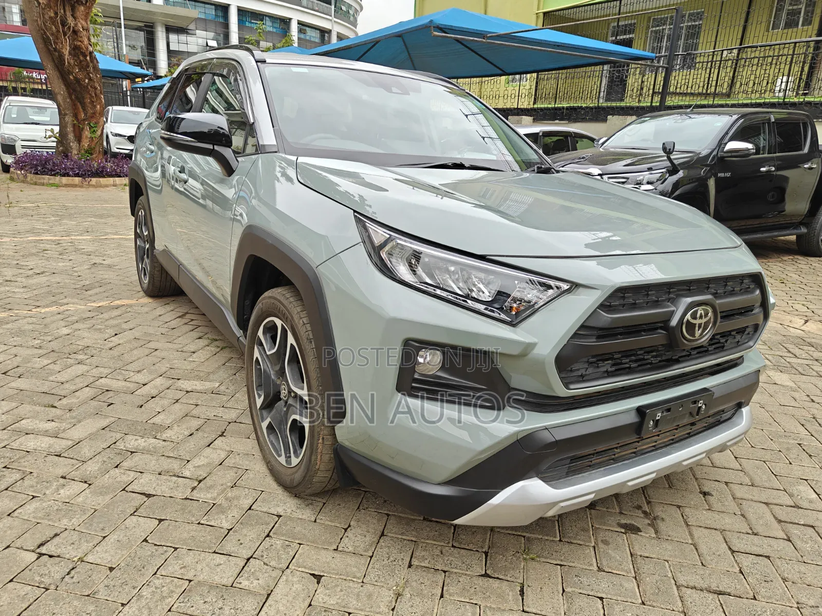 Toyota RAV4 2019 Teal