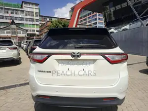 Toyota Harrier 2018 White