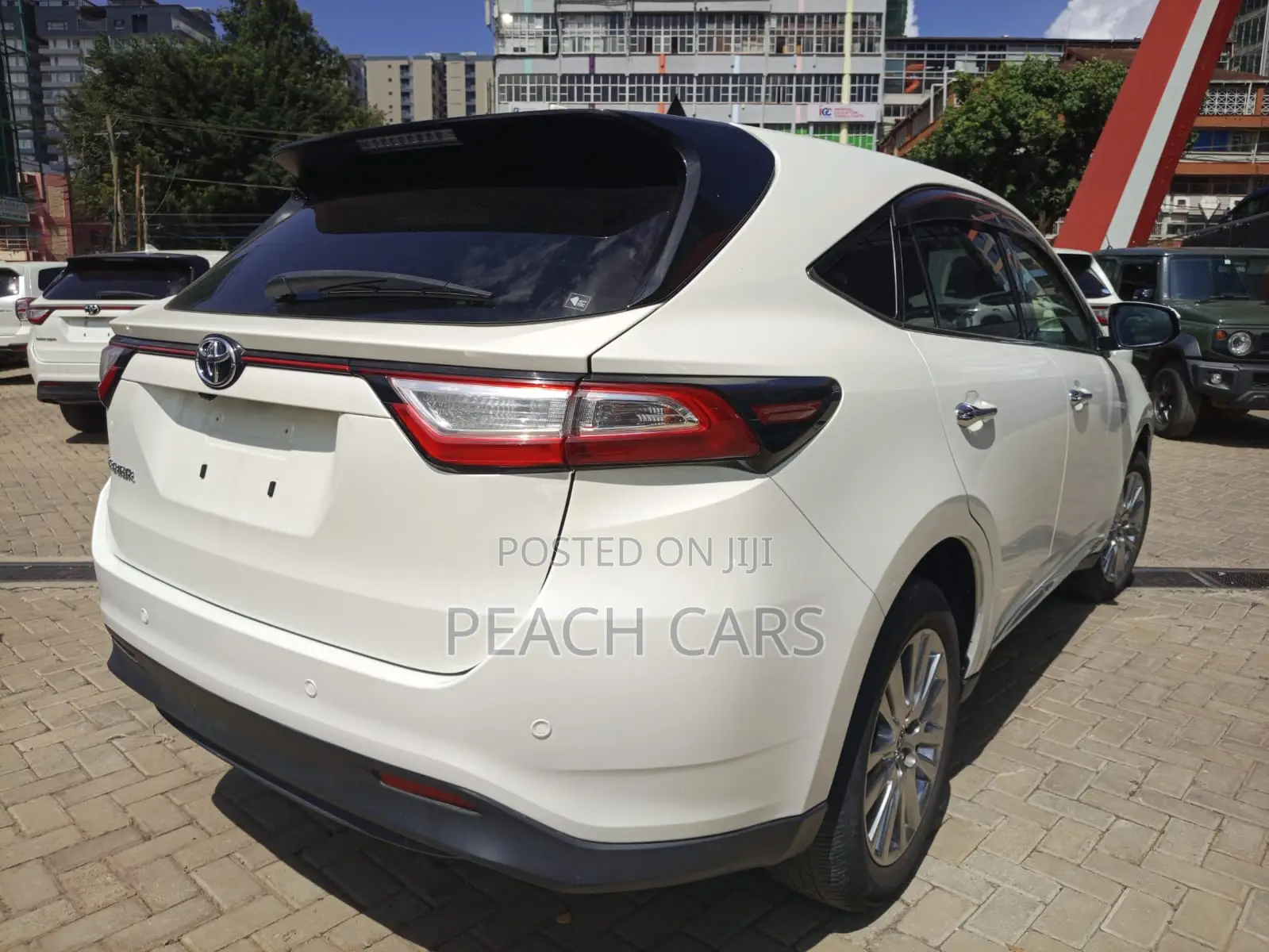 Toyota Harrier 2018 White