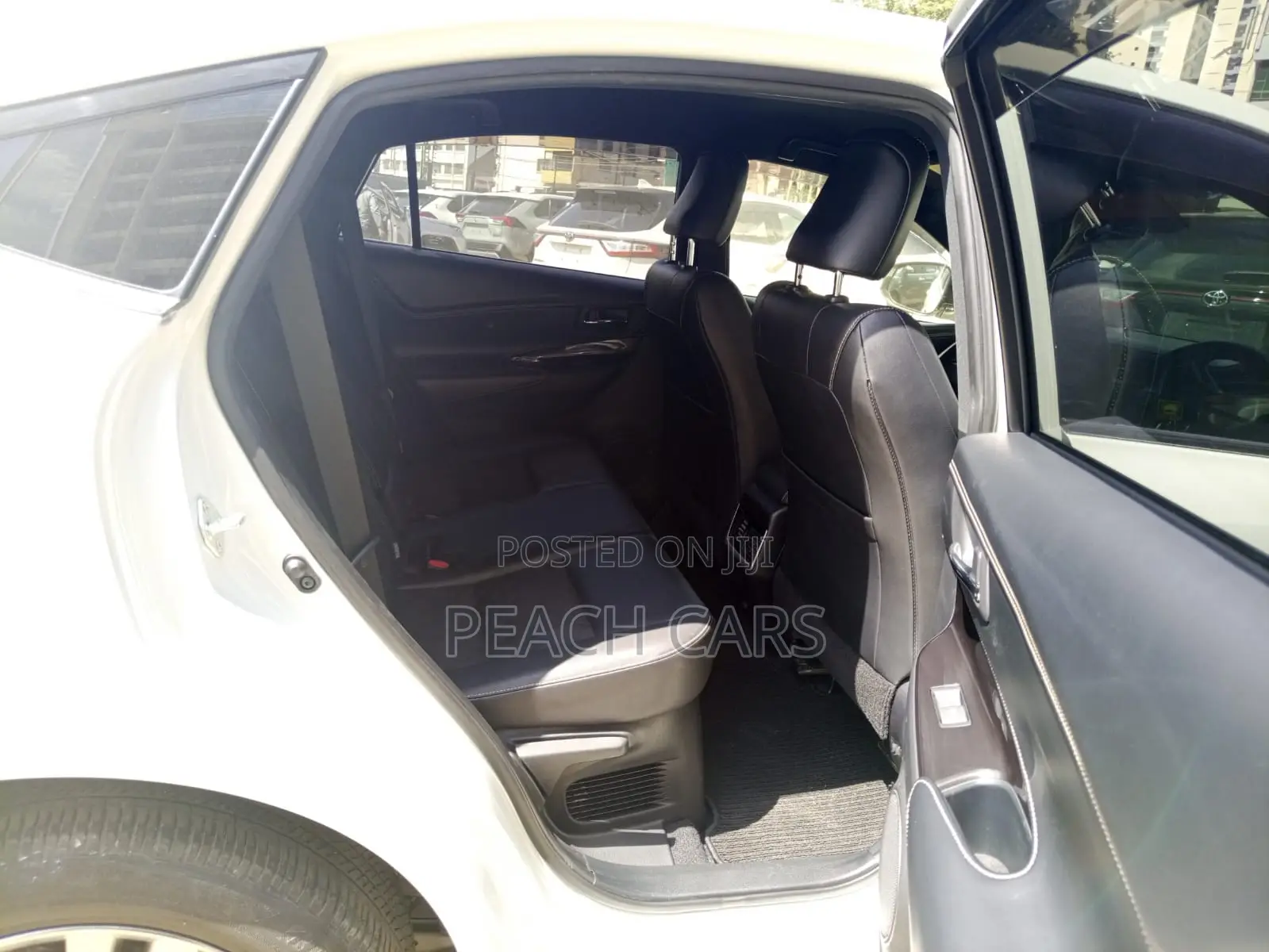 Toyota Harrier 2018 White