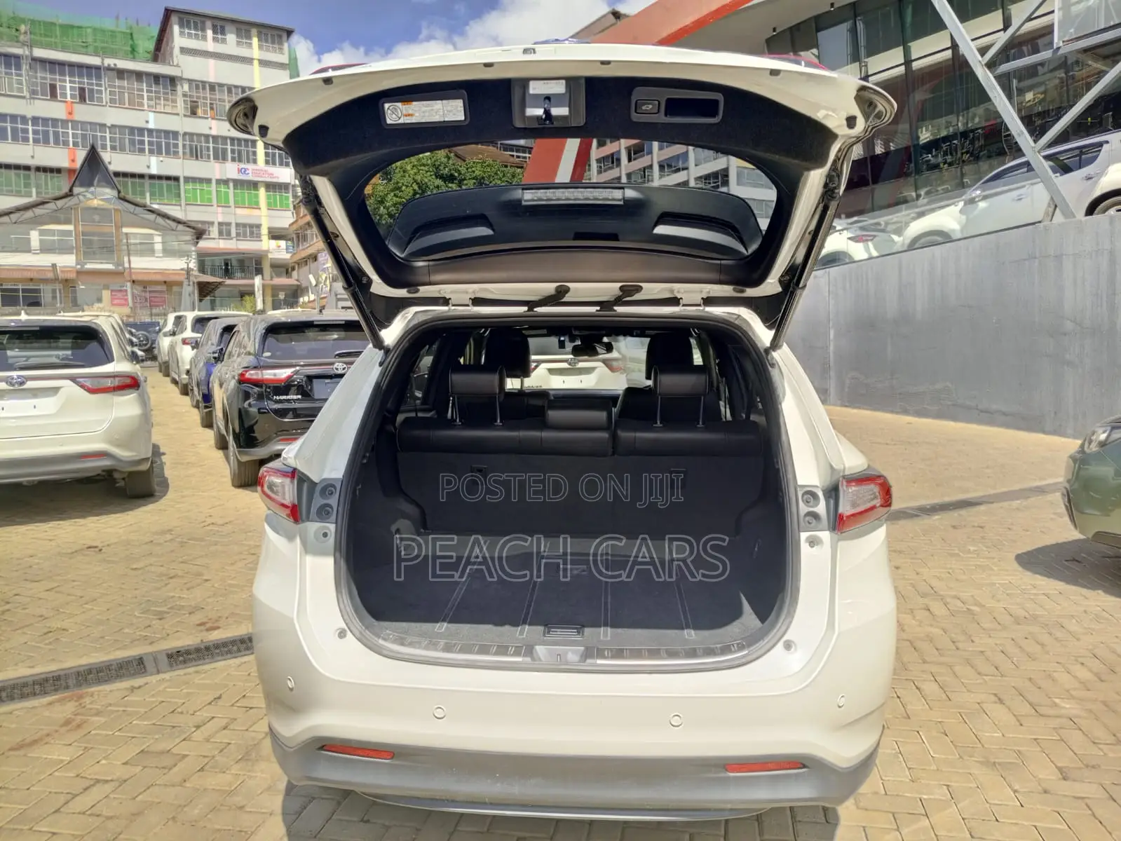 Toyota Harrier 2018 White