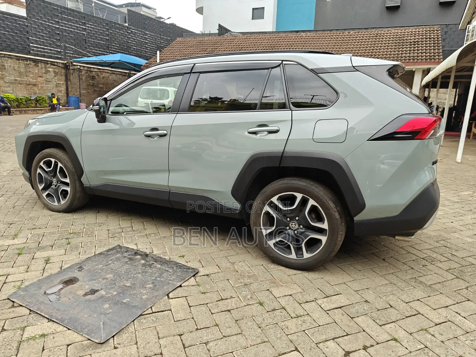 Toyota RAV4 2019 Teal