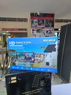 Geek Space Solar Powered 4g CCTV Camera for Home Security