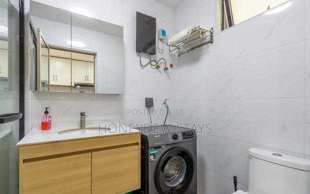 Executive Studio Apartmentkilimani _ Kindarumaroad Opposite China City - thumbnail 9