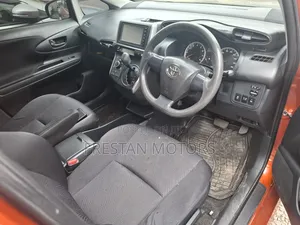 Toyota Wish 2016
