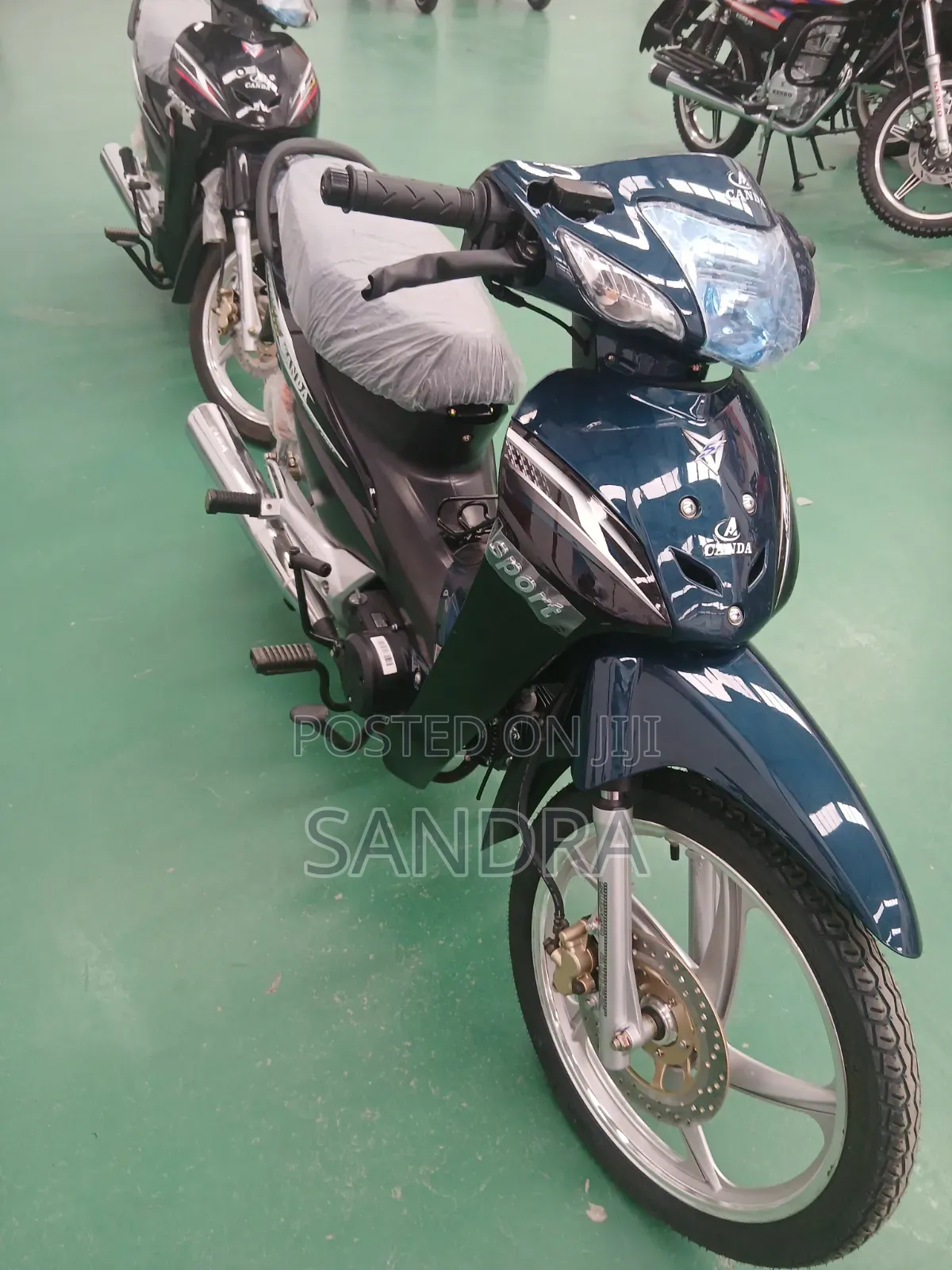 110cc Semi Automatic Petrol Scooter