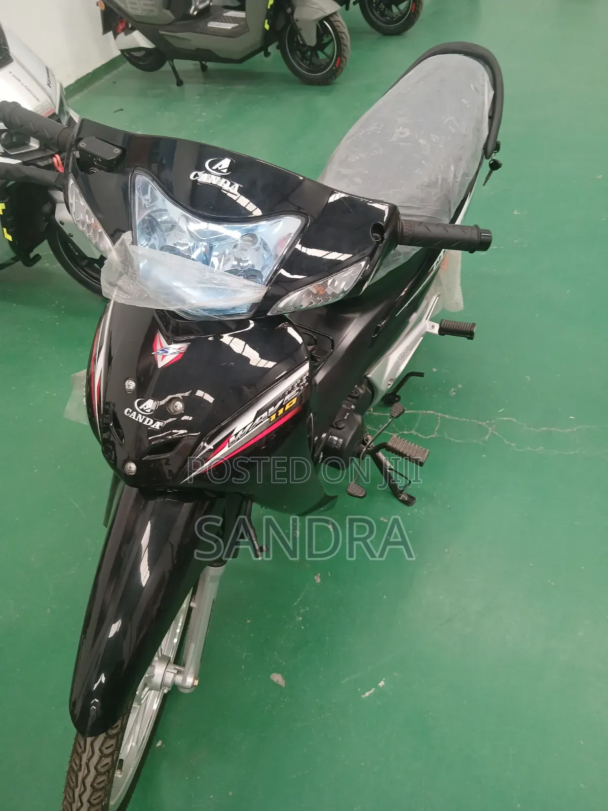 110cc Semi Automatic Petrol Scooter