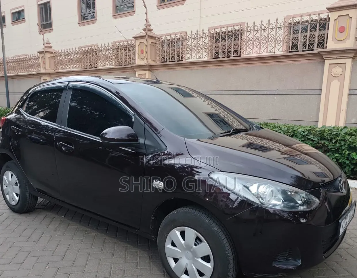 Mazda Demio 2011 Burgundy