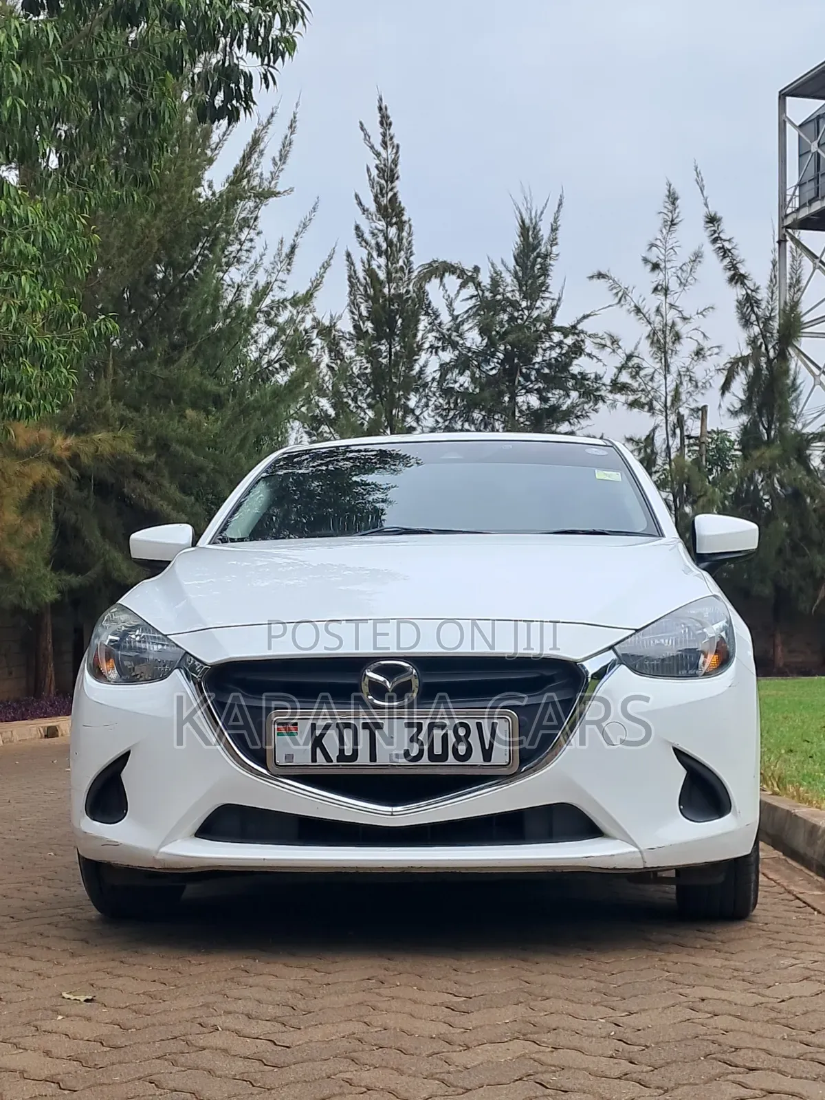 Mazda Demio 2018 White