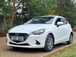 Mazda Demio 2018 White