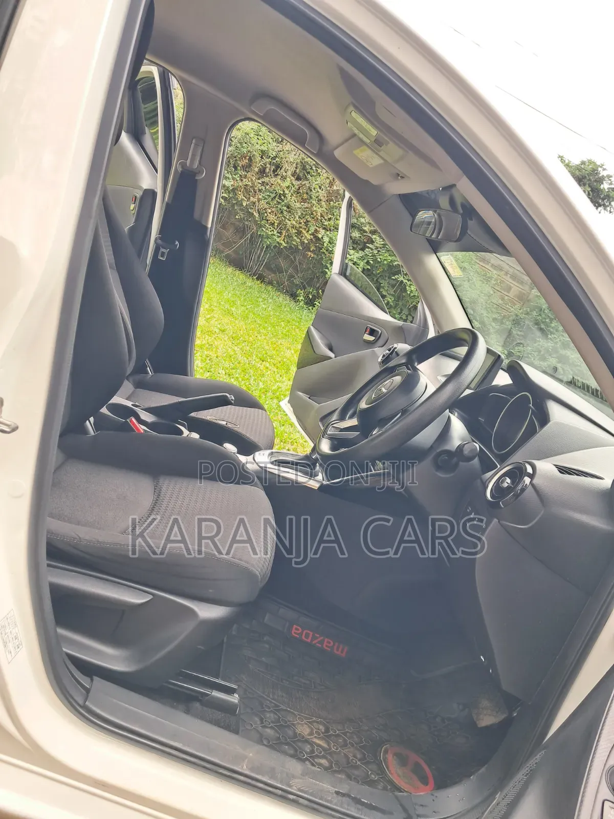 Mazda Demio 2018 White