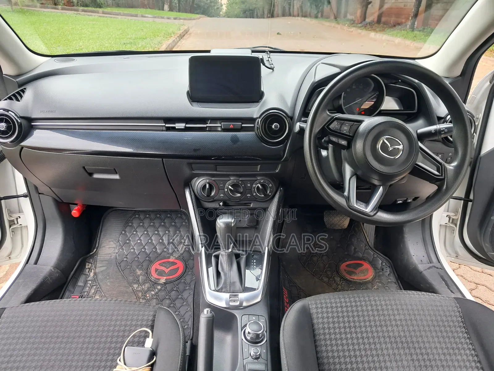 Mazda Demio 2018 White