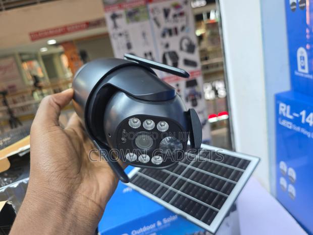 Solar Powered PTZ Camera Ip66 Waterproof 4g Security Cam