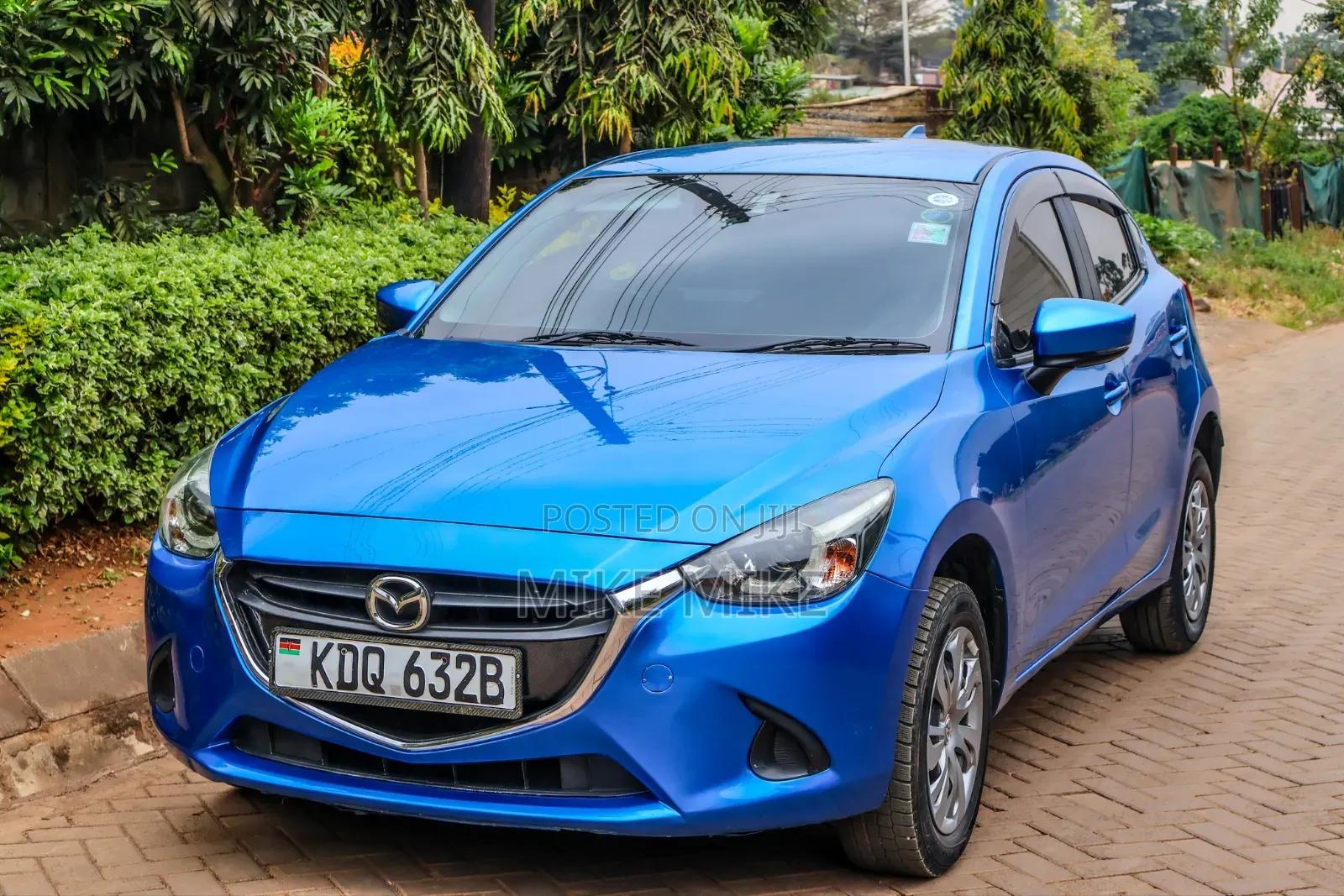 Mazda Demio 2017 Blue
