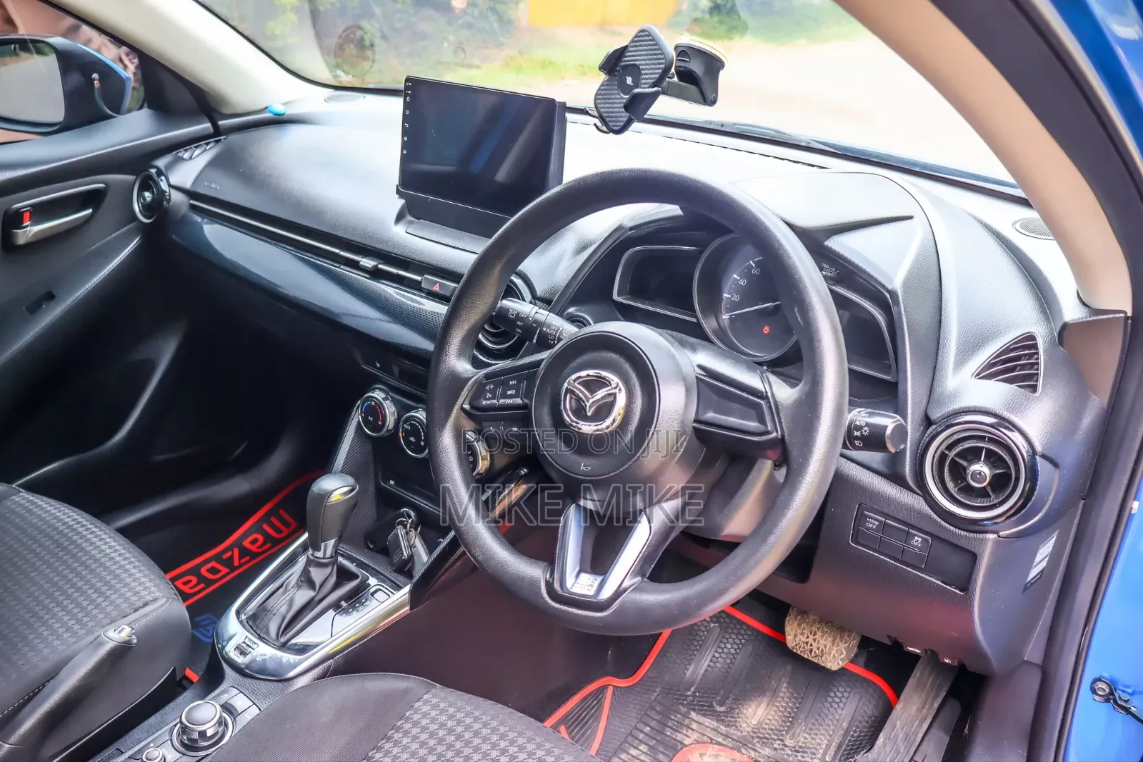 Mazda Demio 2017 Blue