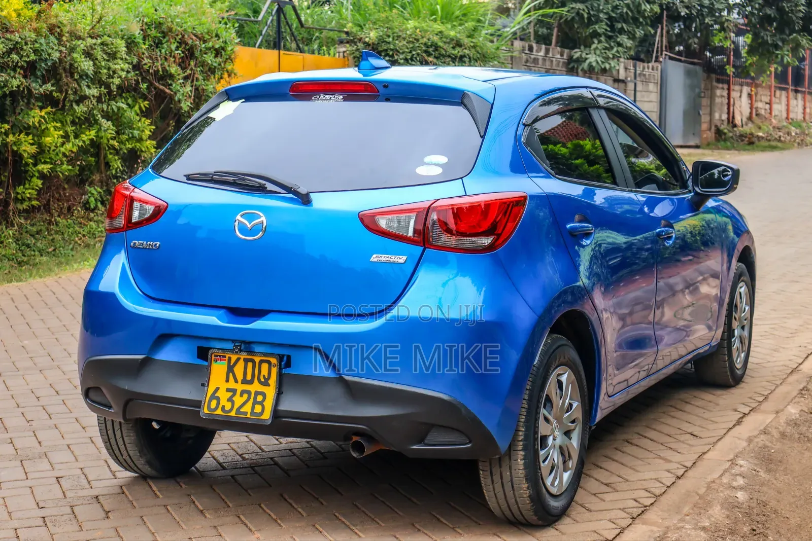 Mazda Demio 2017 Blue
