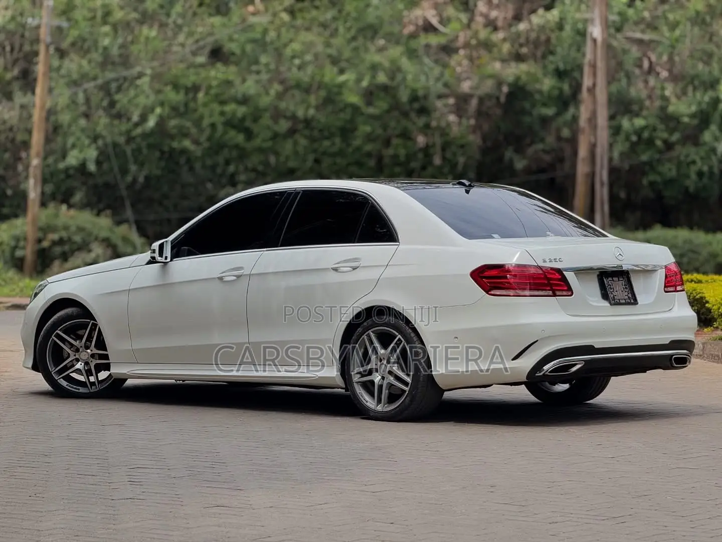 Mercedes-Benz E250 2016 White