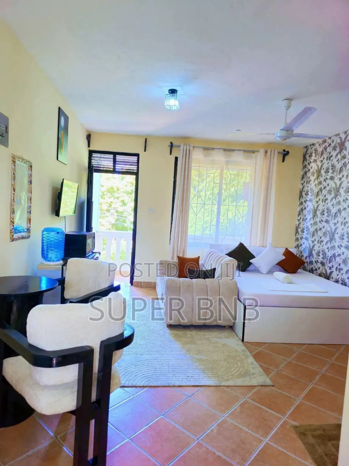 Furnished Apartments in Donholm Greenspan Mall Cosy