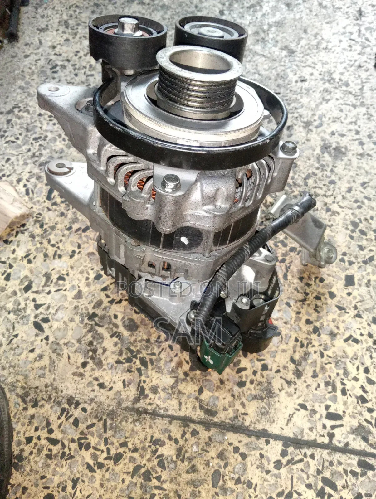 Nissan Serena C27 Model Mr20 Alternator