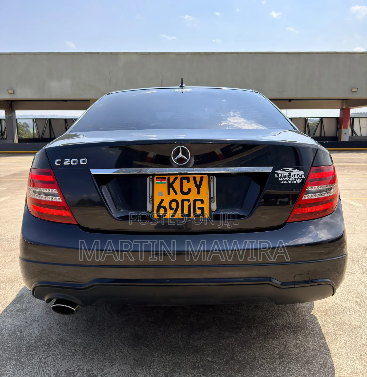 Mercedes-Benz C200 2012 Blue