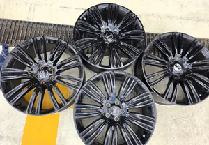 Vogue 22 Rims Up on Grabs