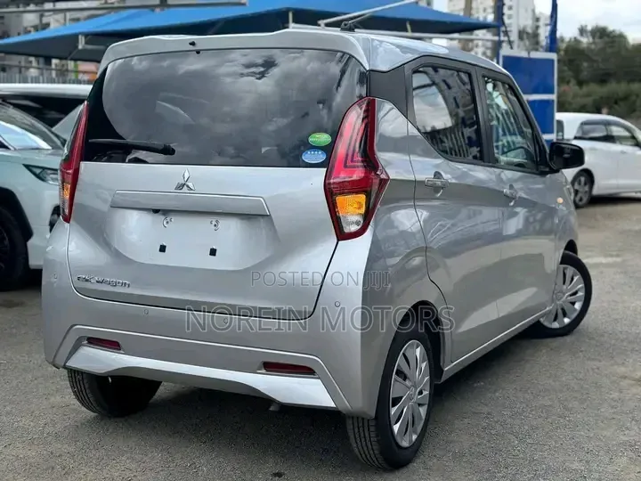 Mitsubishi EK Wagon 2019 Silver