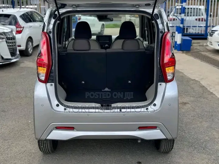 Mitsubishi EK Wagon 2019 Silver