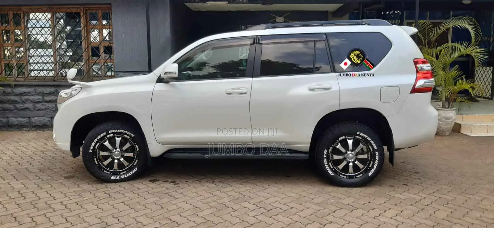 Toyota Land Cruiser Prado 2.8 D-4D 2016 White