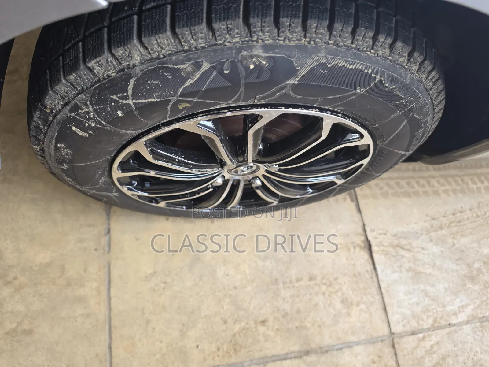 Toyota Vitz 2019 Silver