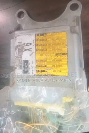 SRS Unit / Airbag Computer Toyota Fielder, Axio 161