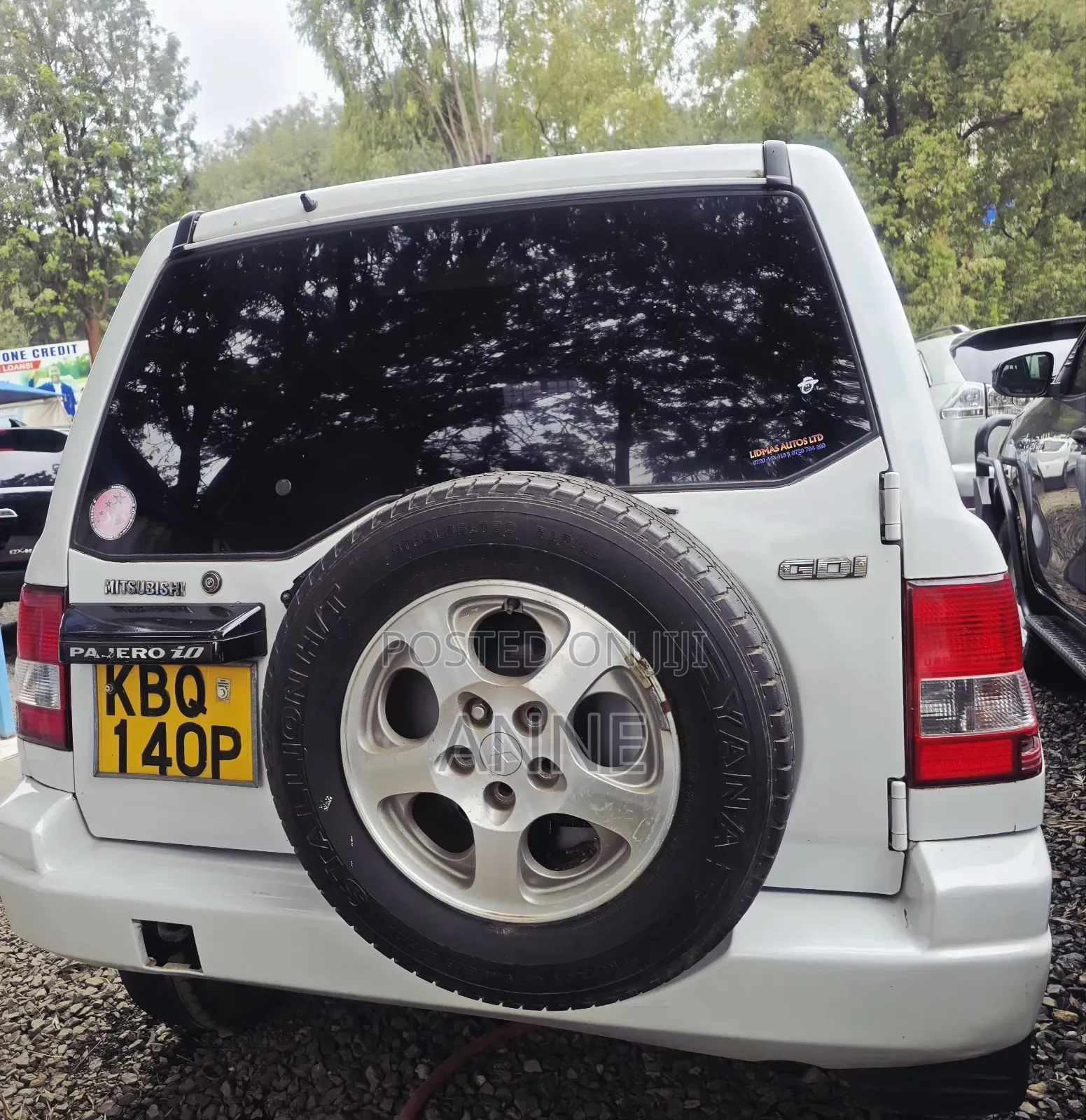 Mitsubishi Pajero 2005 White