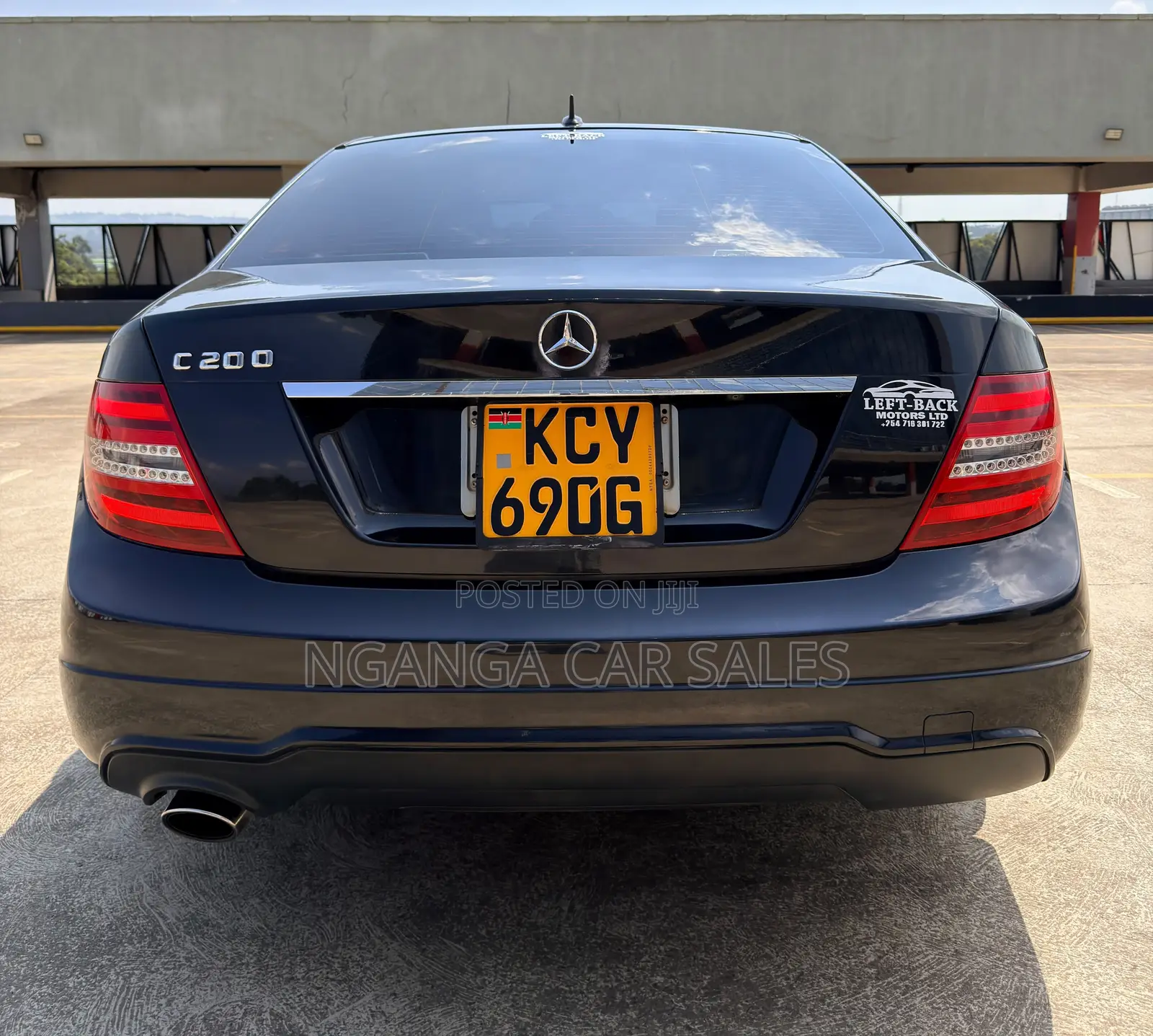 Mercedes-Benz C200 2012 Black