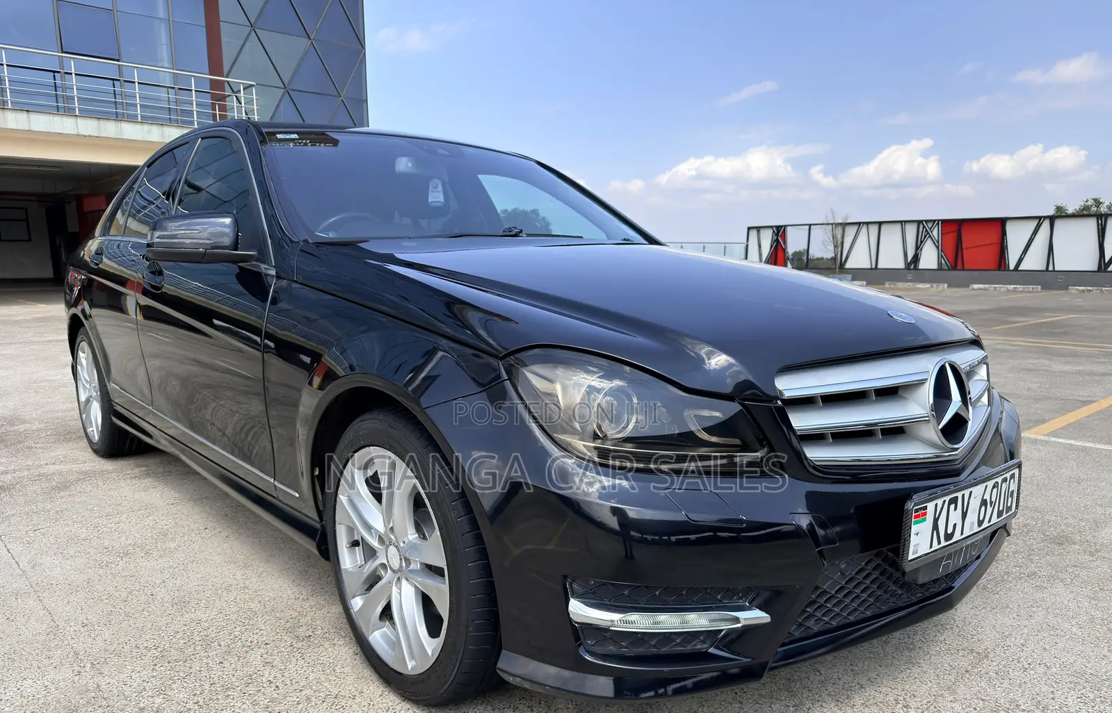 Mercedes-Benz C200 2012 Black