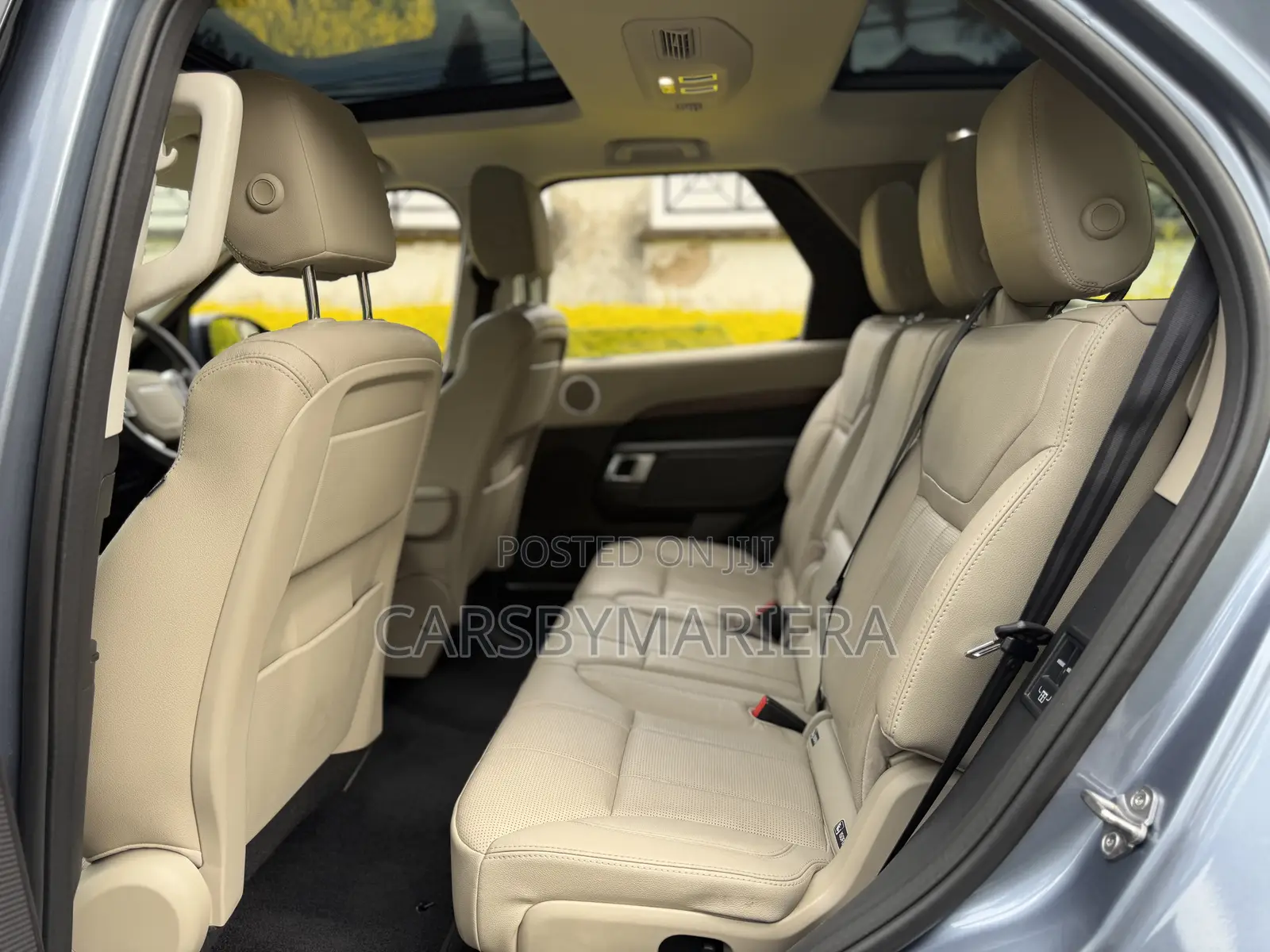 Land Rover Discovery 2018 Blue