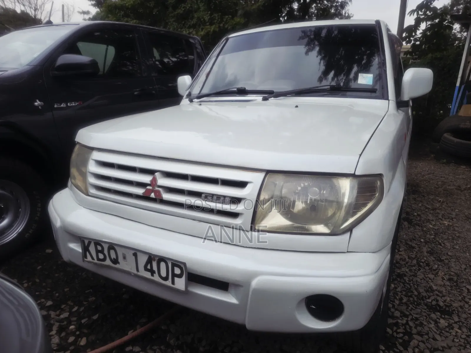 Mitsubishi Pajero 2005 White