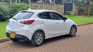 Mazda Demio 2018 White