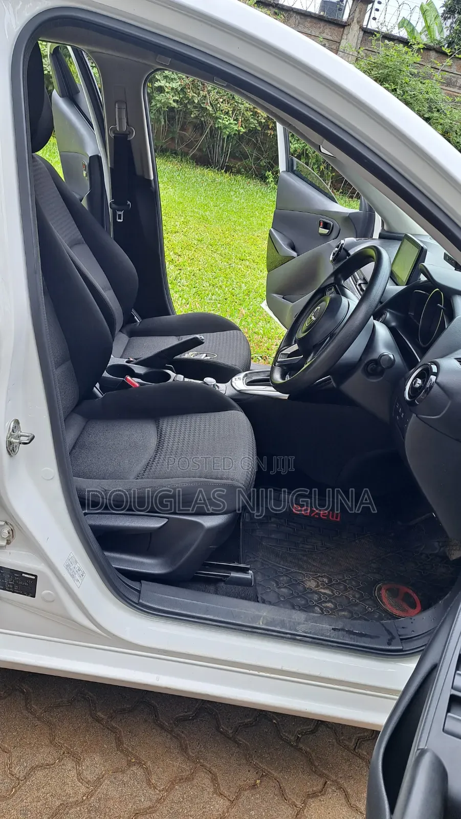 Mazda Demio 2018 White