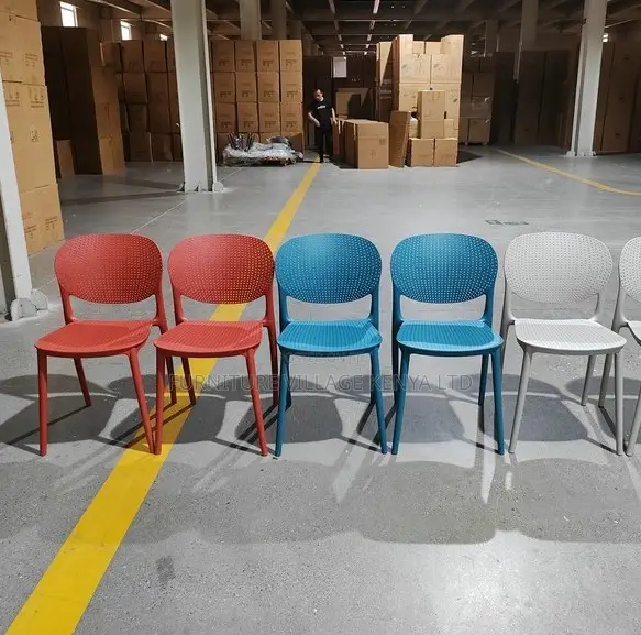Modern Mid-Back Dining Chair